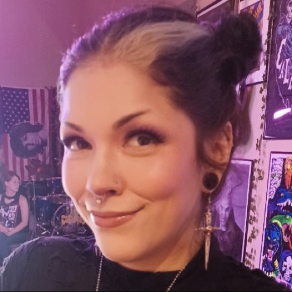 Meet your Posher, Kathryn - Picture 1 of 1